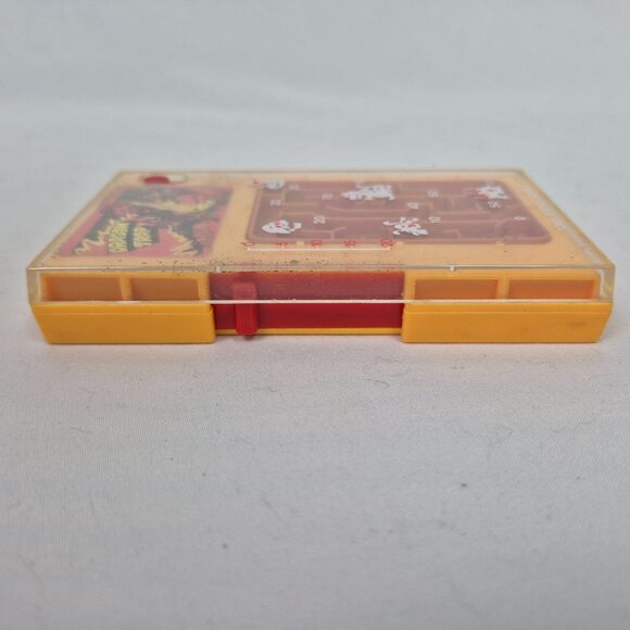 Tomy America Pocket Games Dragon Trap Working 70'S VINTAGE GREAT CONDITION!!! - Picture 2 of 8